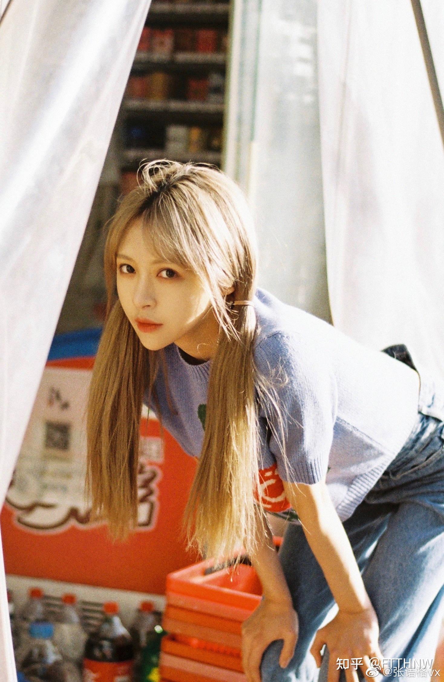 想存存宝藏婧妹的图片,不要the9的(因为有好多了)