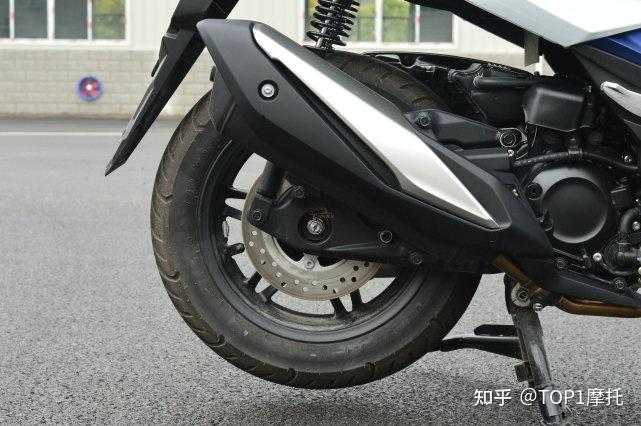 esp发动机的踏板摩托车图片