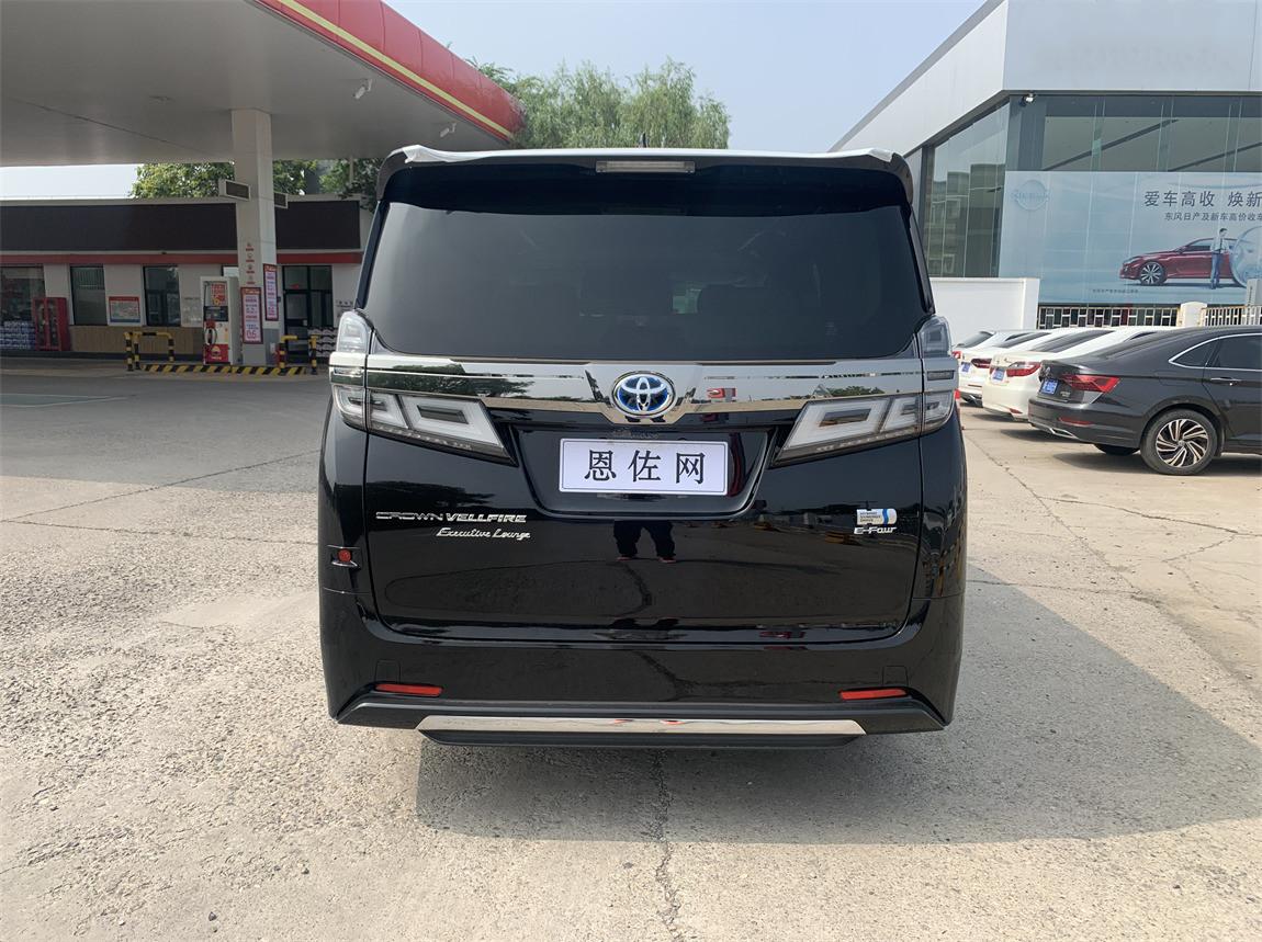 这是商务出行的排面丰田皇冠威尔法至臻版交付北京客户啦