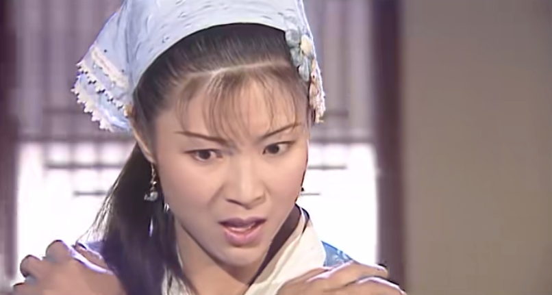 楚楚见状认为包拯必定是对常雨做了不好的举动,直接就跑了出去,包拯也