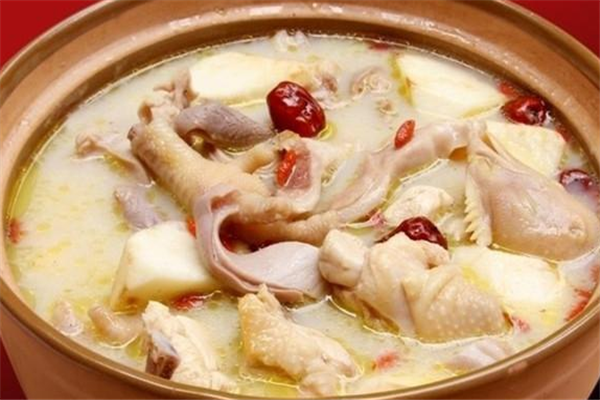 深圳旅游必吃的特色美食推荐—猪肚包鸡 