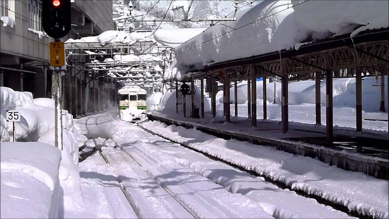 穿过长长的隧道 来到川端康成笔下的雪国 越后汤泽 知乎