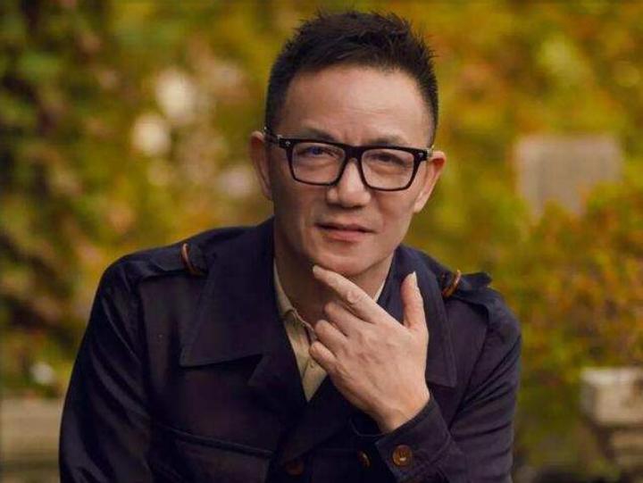 周正毅一顿生日宴为啥折了上海东方卫视的6位主持人