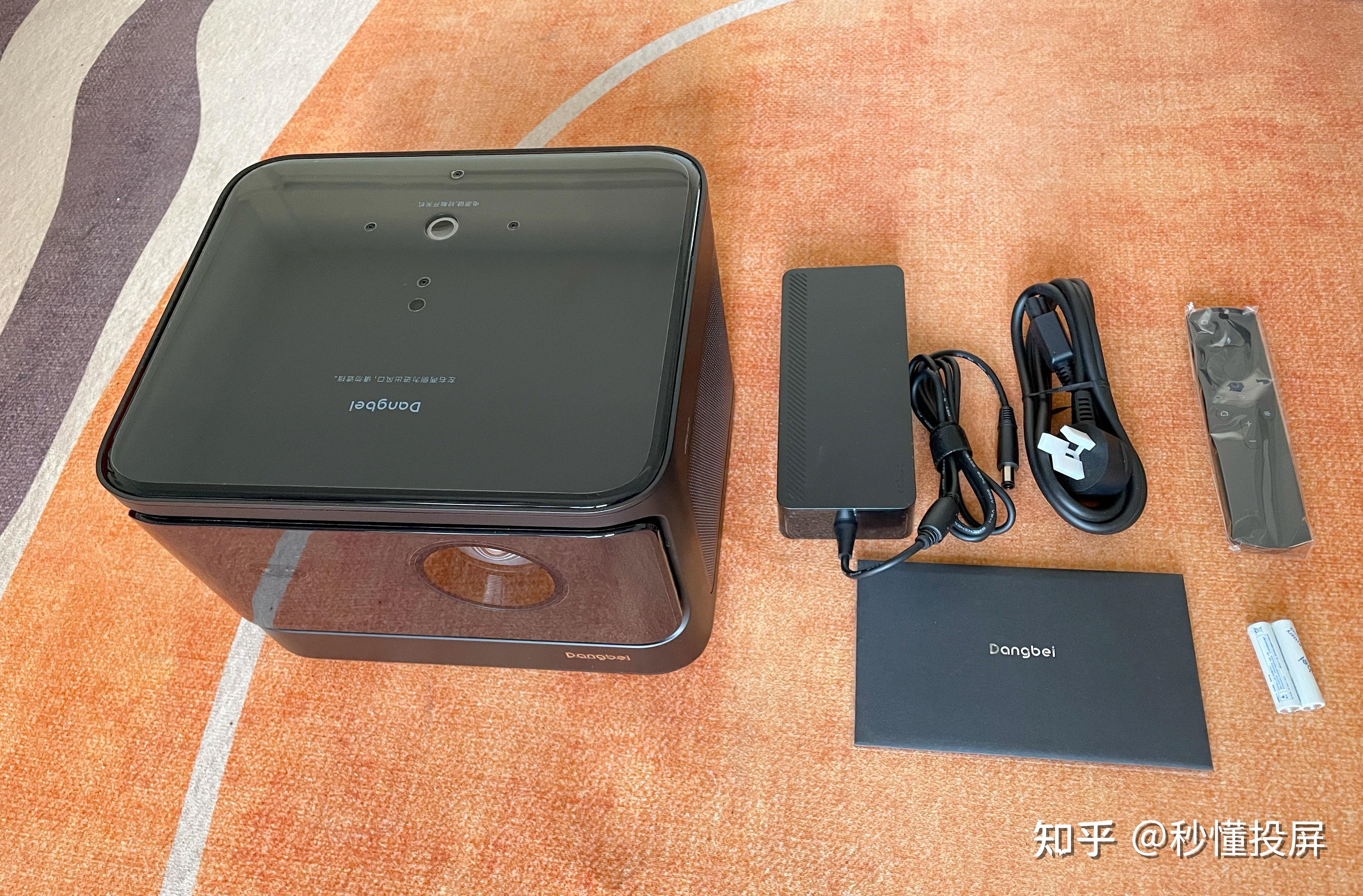 预算6000元买当贝投影x3还是极米h3s