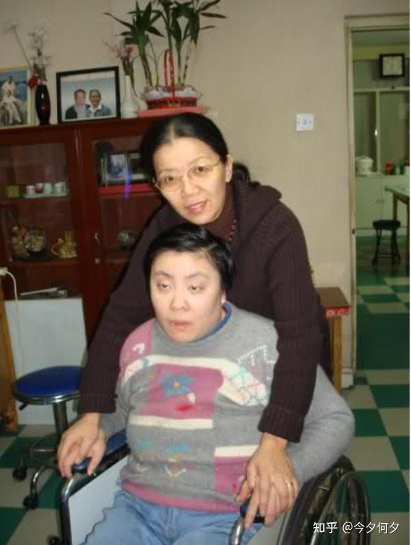 清华才女朱令铊中毒案至今未破父亲我们已经放下