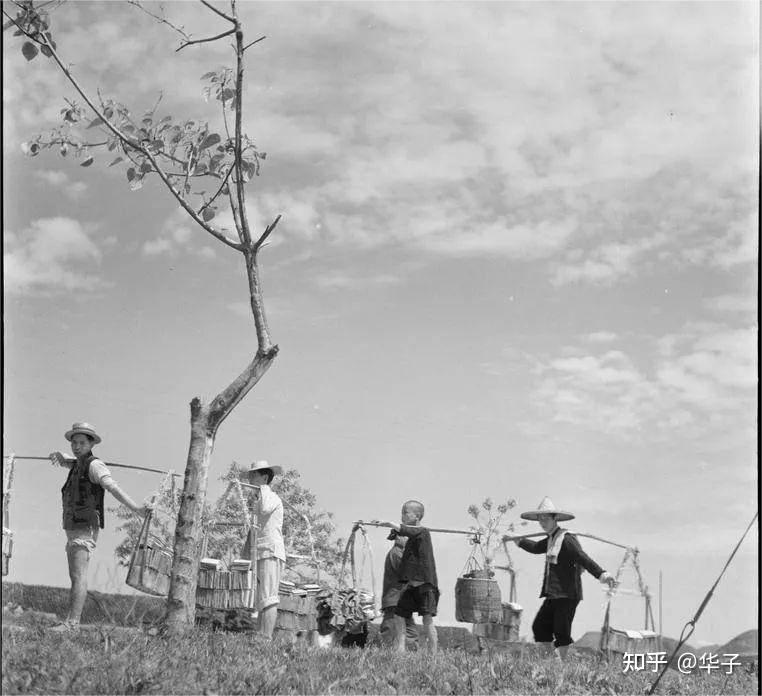 万恶的旧社会？15张1944年照片，这就是真实的“旧社会” - 知乎