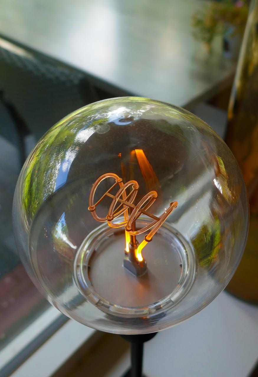 2. 灯泡更换教程