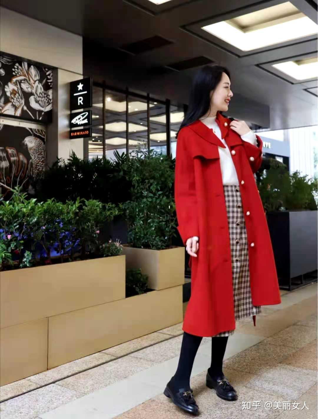 长款羊绒大衣搭配什么裤子和鞋子好看 - 知乎