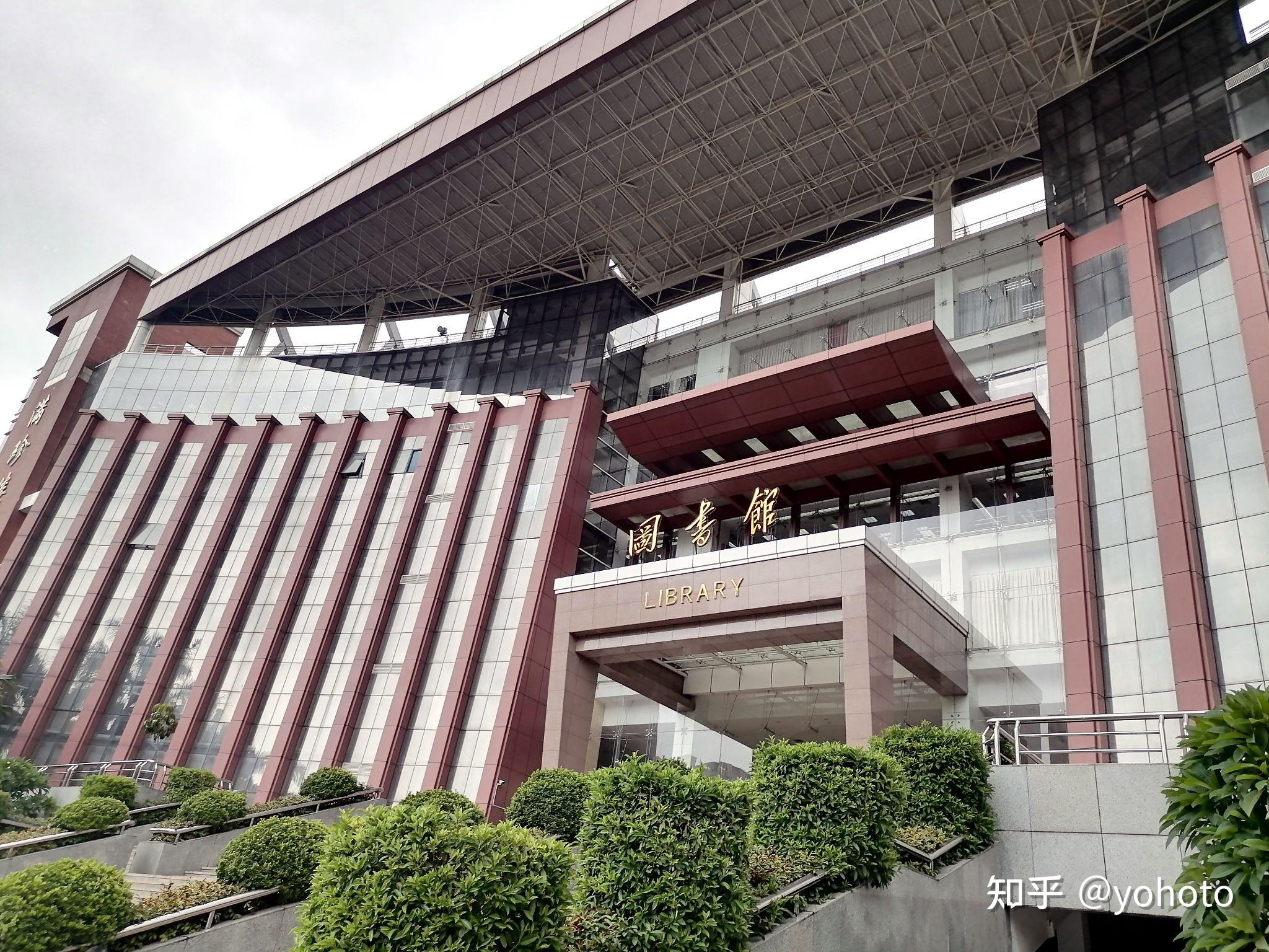 暨南大学校园风光2021