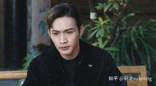 《司藤》秦放:富二代当男仆,4个小细节暴露了品性