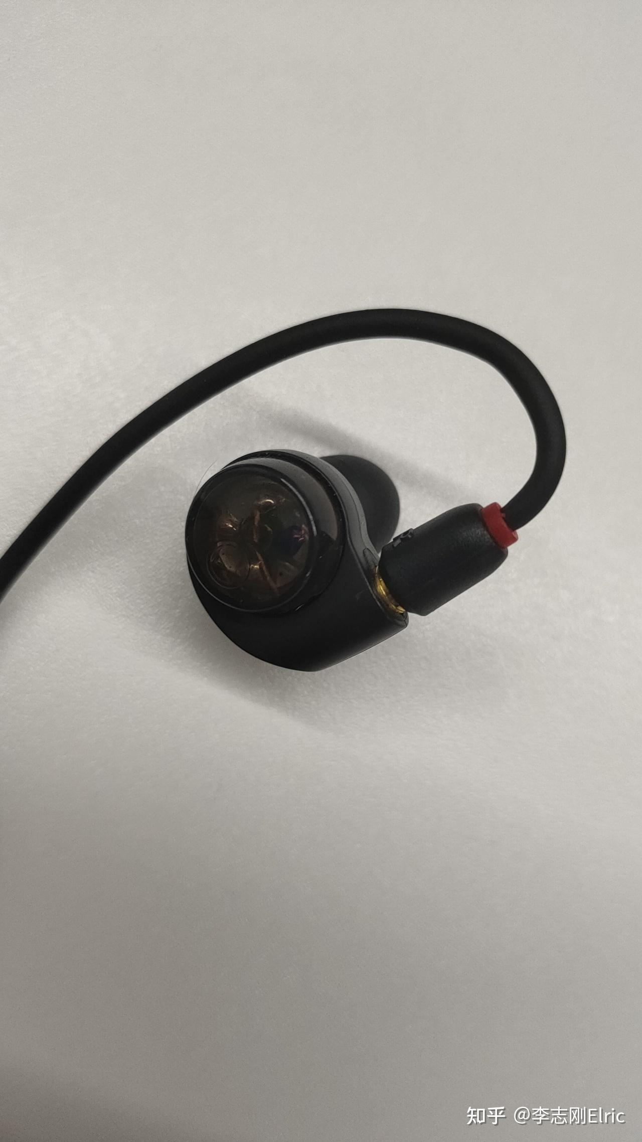 铁三角e40佩戴问题?