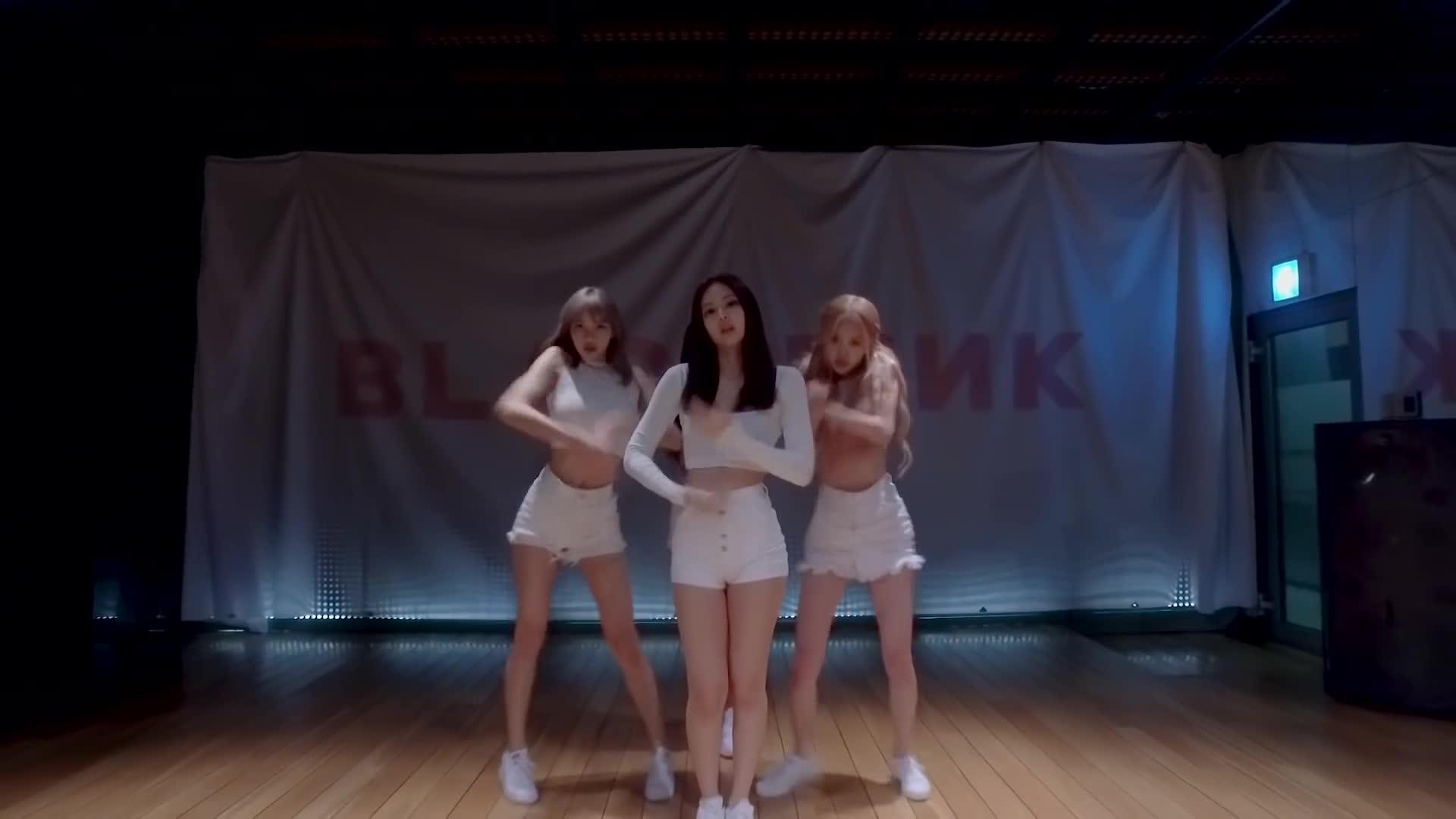 《MK体育 - 官方推荐滚球投注平台 高赔率·秒返水·注册送体验金恶搞之家第十六季》第04集在线观看全集免费播放