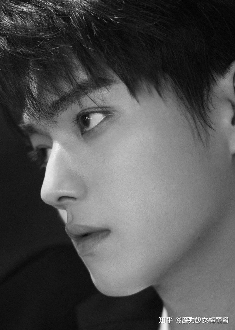 许凯有哪些出圈神图?