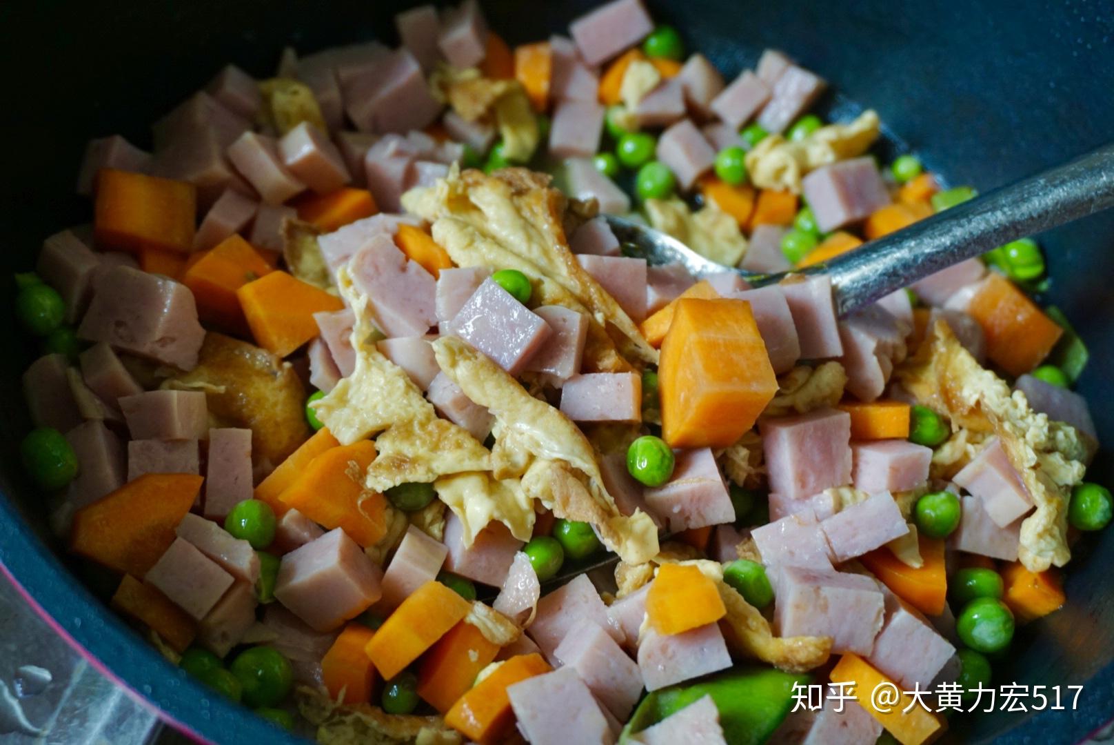 眉州東坡午餐肉做炒飯