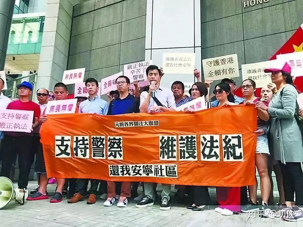 “曱甴”变“地鼠”,香港废青曱甴式进化令人唏嘘 - 知乎