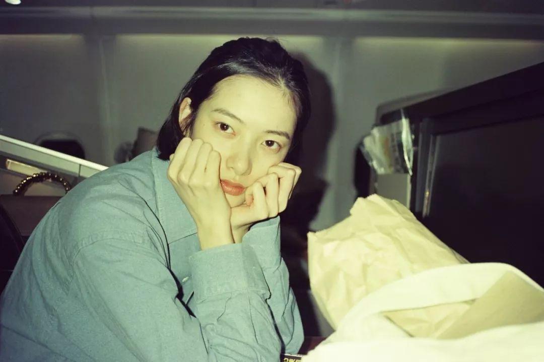 这里有一张直男都爱的高级厌世脸等你签收,对,特别好看的那种