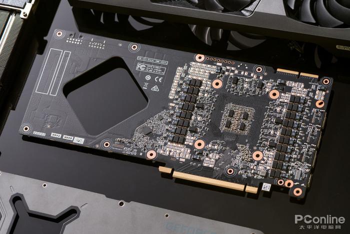 索泰rtx3090tiampextremeholo显卡评测外观亮眼的非公卡皇