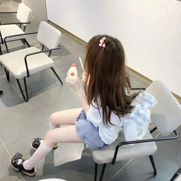 情侣网名一男一女爱情(情侣网名 l 一男一女甜蜜恩爱)