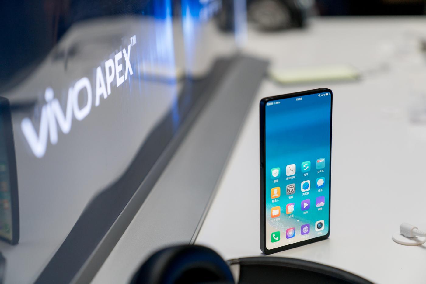 并不会量产的vivo apex概念机,其实是场「直男肌肉秀」