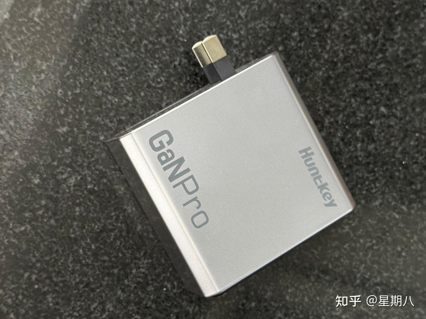 大功率充电器真的不伤电脑吗?聊聊快充协议、功率分配和温控逻辑,航嘉充电器怎么样?