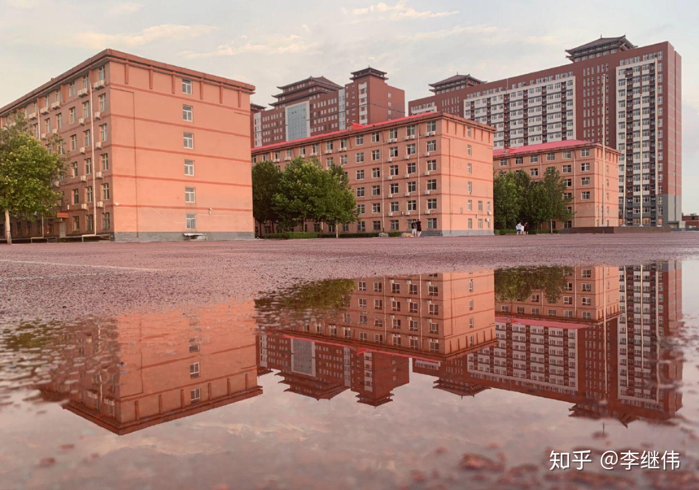 保定理工学院怎么样