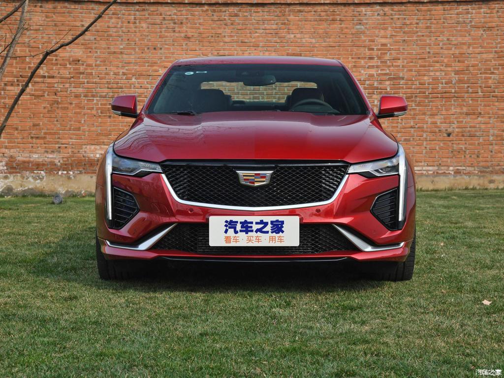 如何看待通用旗下的两名新贵别克君威gs对比凯迪拉克ct4