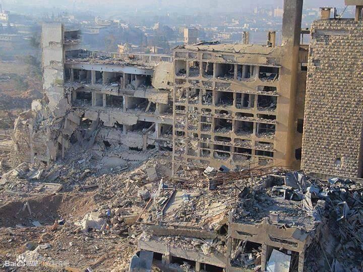 如何看待美军空袭向叙伊边境城市tanf进发的叙利亚政府联军车队