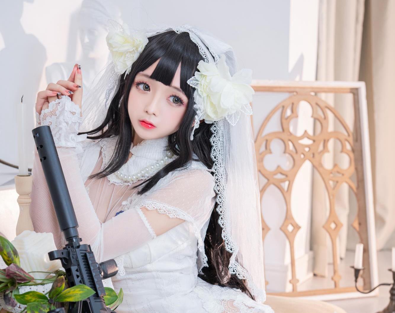 日奈娇,人气coser,02年的小姐姐?胸和臀太美了,图包都是4k原图.