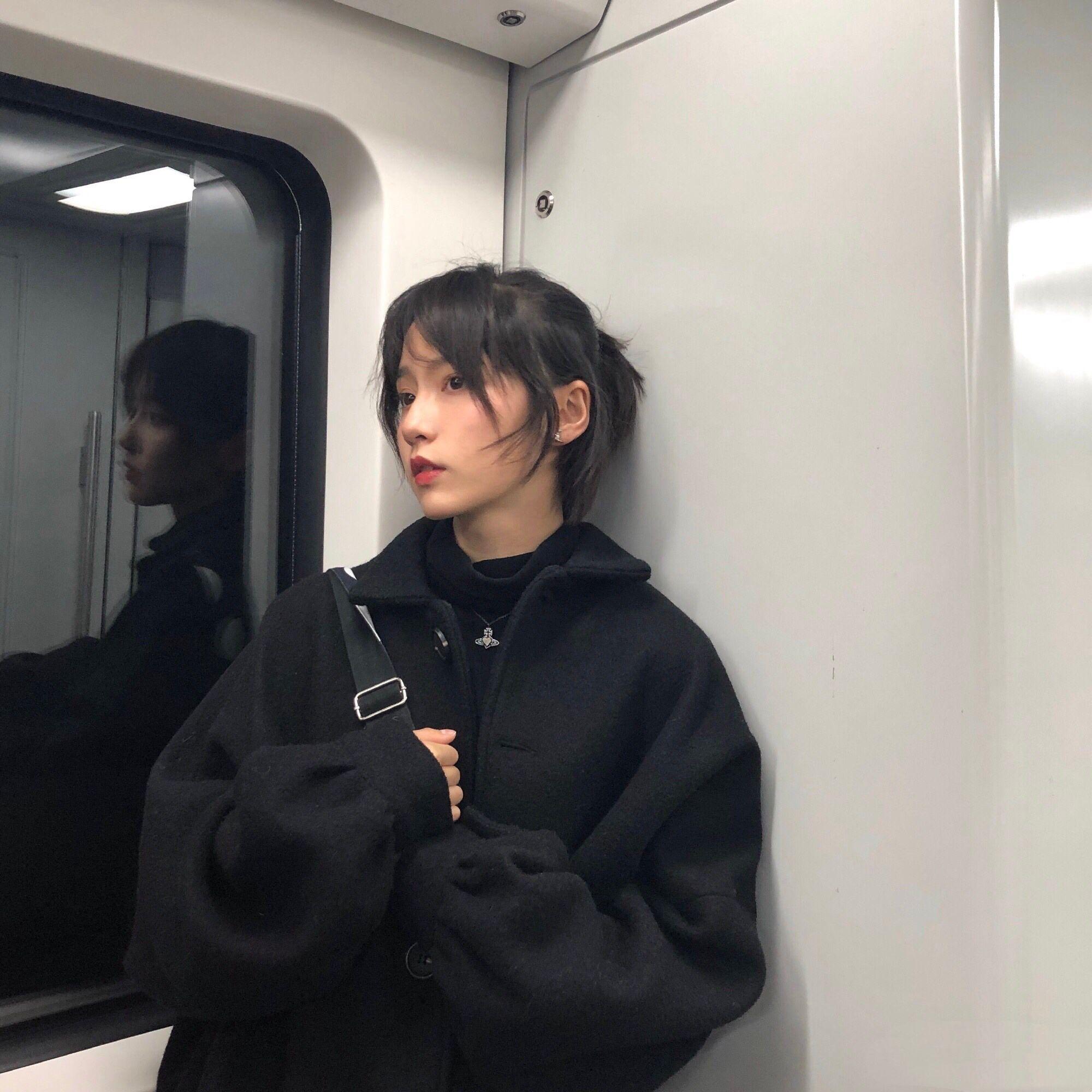 如何评价爱情公寓5中演员成果的颜值