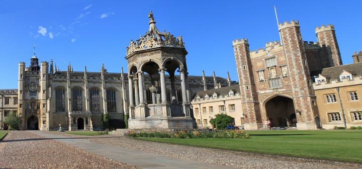 剑桥大学trinity college学院深度游体验 地理住宿 建筑特色图书馆