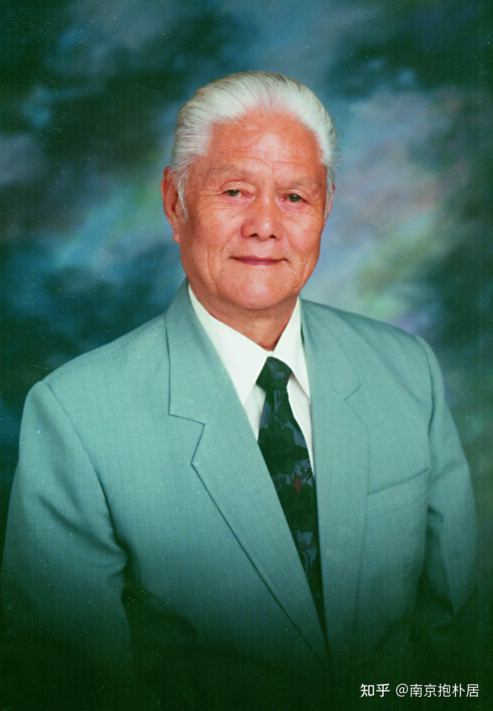 今天(二月二十二),是李老诞辰113周年纪念日.