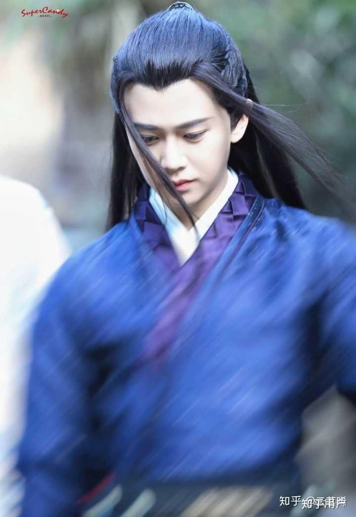 如何评价任嘉伦张慧雯主演的电视剧《美人暮白