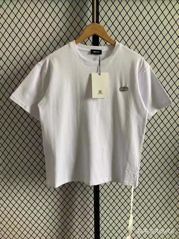 we11done立体浮雕弹幕压花字母短袖.  黑色 白色 玫红色 蓝色 xs sm