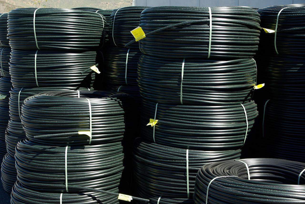 2. 材料厚度选择