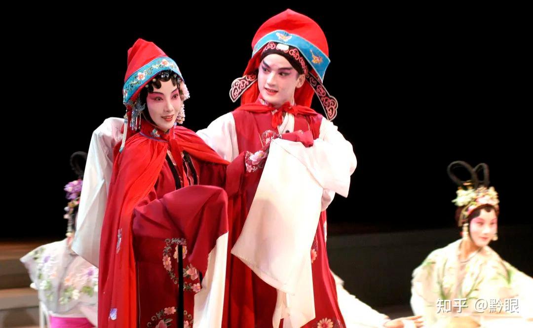 姹紫嫣红开遍 || 昆剧青春版《牡丹亭》至情至美,怎能错过?