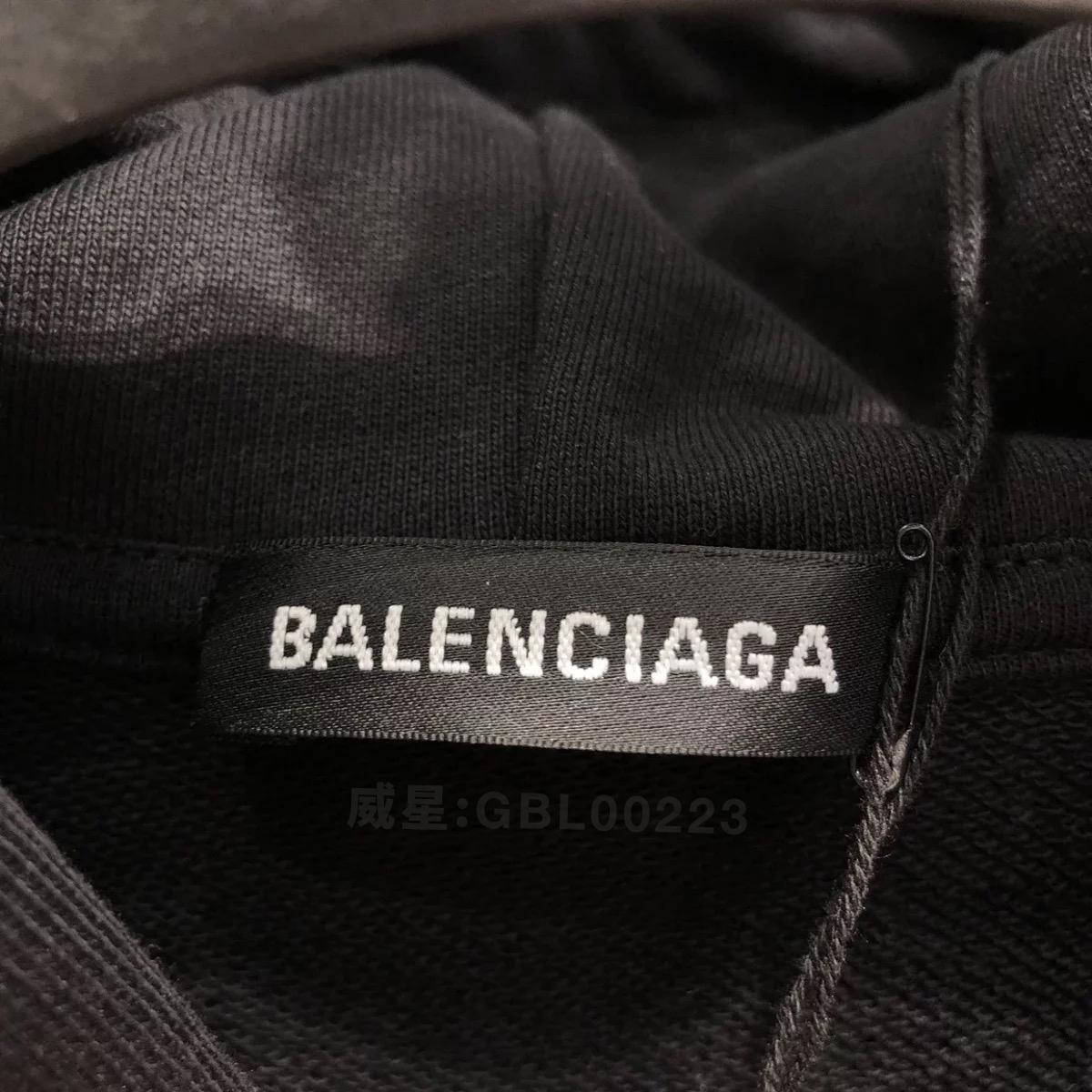 巴黎世家 balenciaga 背后logo连帽卫衣 如何分好坏?