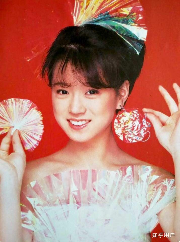 你最喜欢中森明菜哪个发型