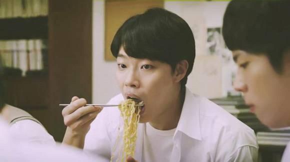 v2-ad96beaa24e33b615afc94edce4f549f_1440w.jpg?source=172ae18b