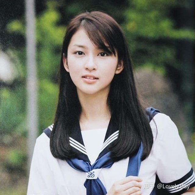 如果在中日韩三国里找一个女演员谁最适合出演白夜行的唐泽雪穗