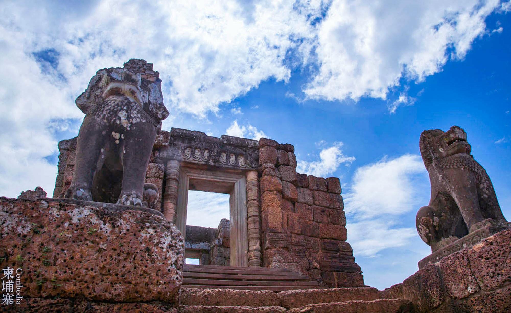 柬埔寨等待夕阳的比粒寺