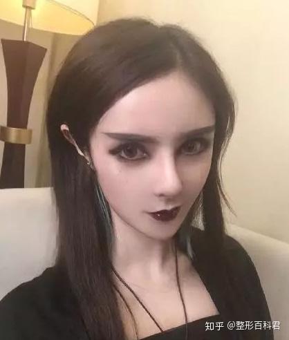 怎么成为网红脸 v2-adda45134a8fd9da4d3306d32977ad30_b.jpg