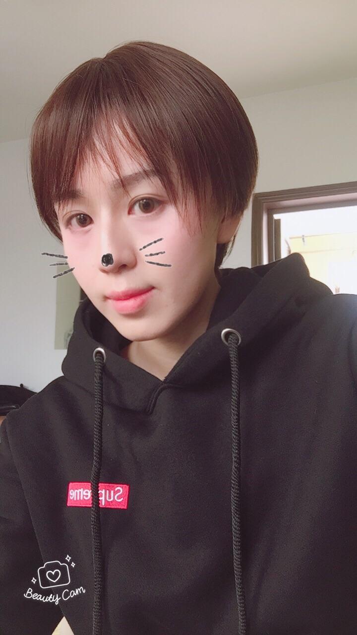 有没有鼻尖不翘或者驼峰鼻或者鼻梁不高,鼻子