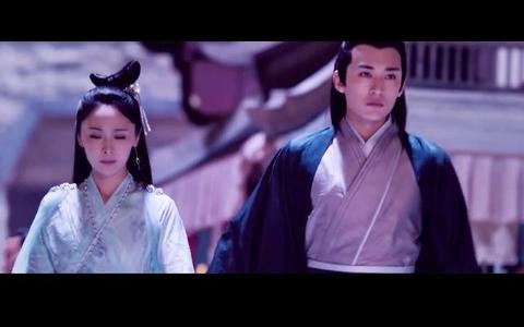 如何评价天乩之白蛇传说中李曼饰演的小青