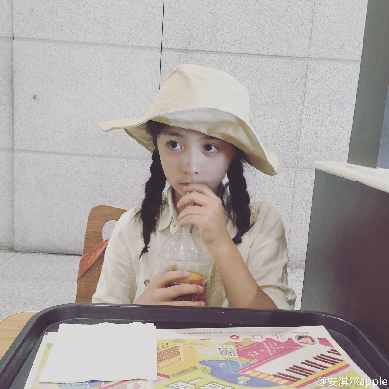 怎样评价关晓彤的长相?