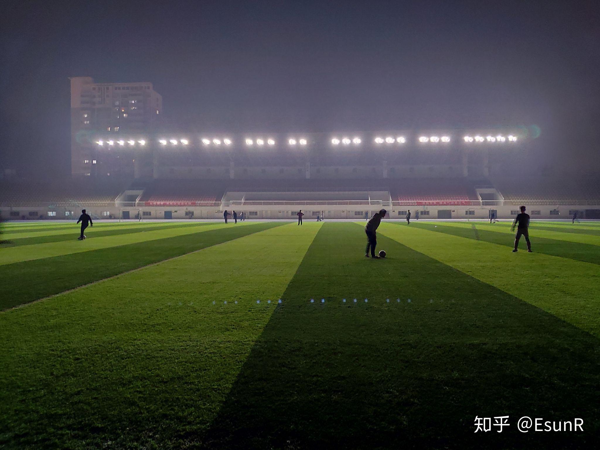 现在买小米8还是买mix3?