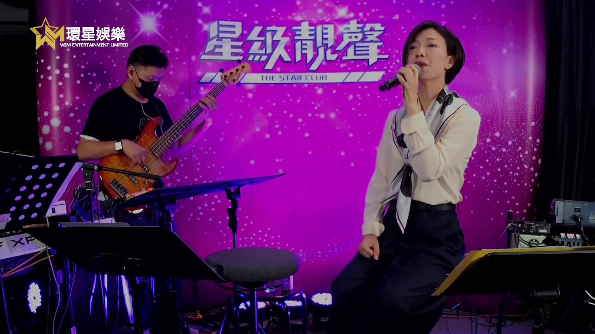 星光大道总冠军龙婷现场演唱刘欢弯弯的月亮