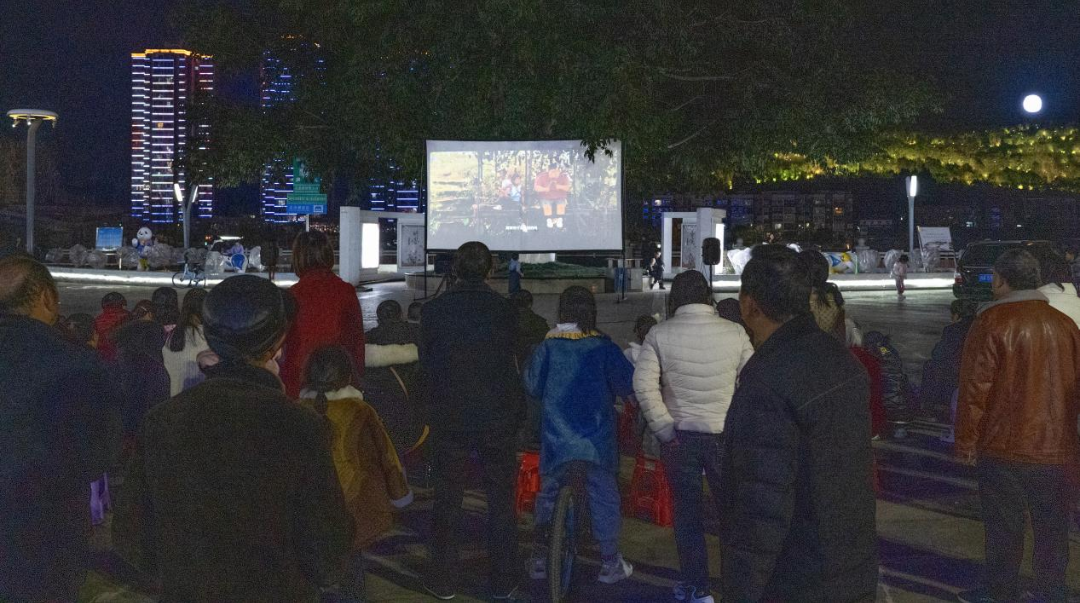 【图说·简阳】坝坝电影,带你重温儿时幸福的记忆