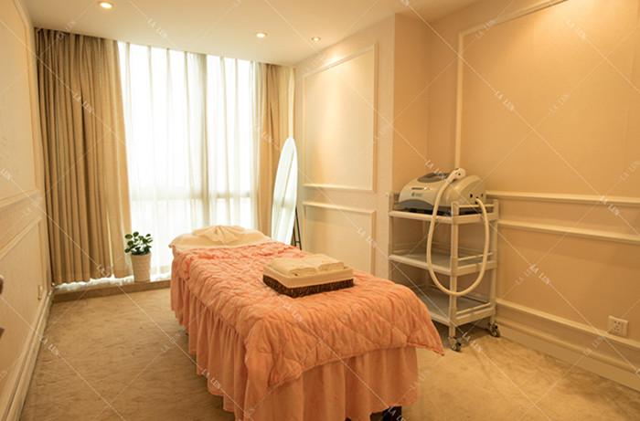 lalun产后修复中心豪气冲天怒投80万打造时尚辣妈你消费我买单