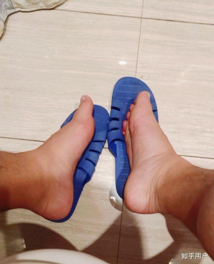 男生瘦长的脚真的好看吗? - 知乎