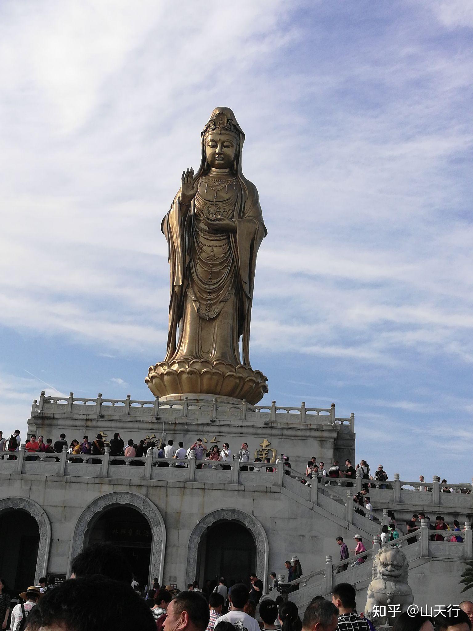 决定五一时候去玩,因家在苏州,车程300公里,于是选择自驾游,普陀山